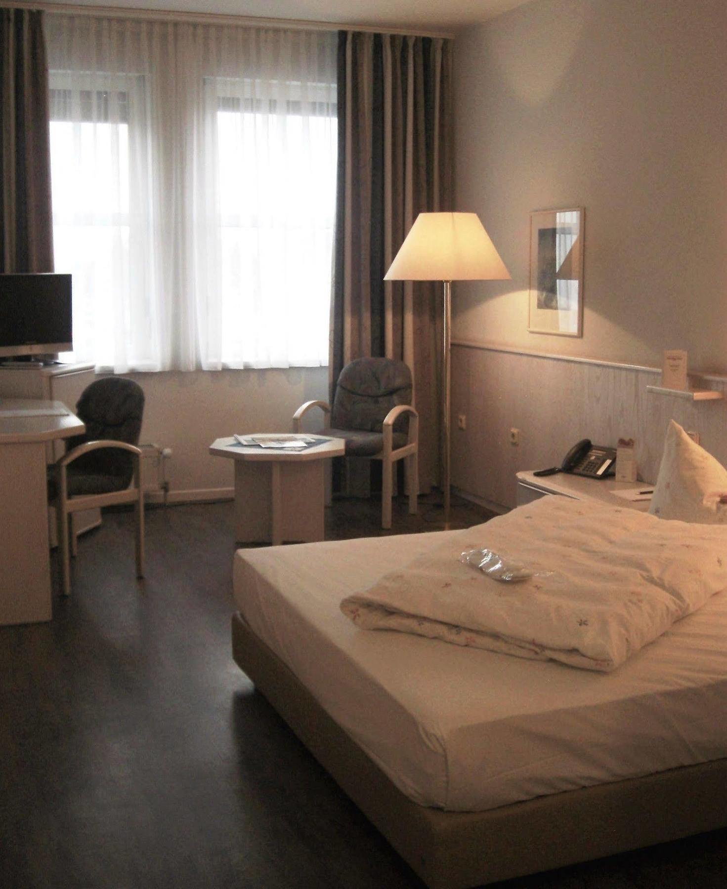 Euro Park Hotel Hennef Геннеф Екстер'єр фото